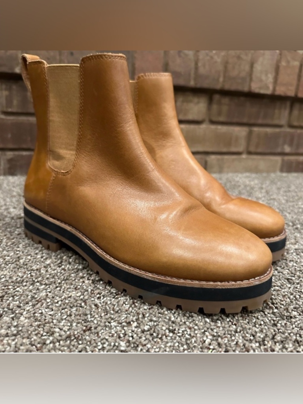 Madewell Ivy Chelsea Boot in Leather English Saddle Brown - Size 7.5